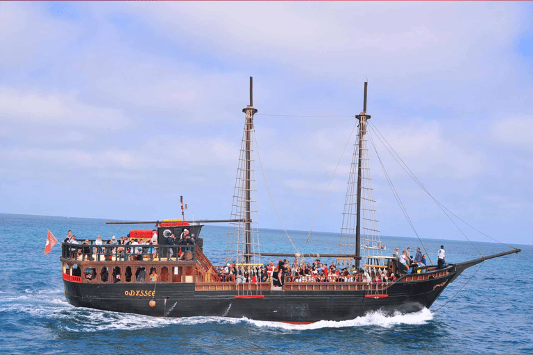 Djerba: Flamingo Island Cruise with Lunch & Dolphin Watching