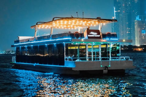 Dubai: 1-Hour Ain Boat Sightseeing Cruise