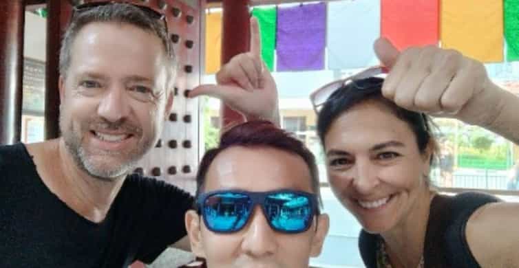 Singapore: Private Walking Tour with a Local photo 7