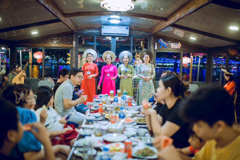 Hue: Pieśń ludowa na smoczej łodzi na rzece Perfumowej z kolacją