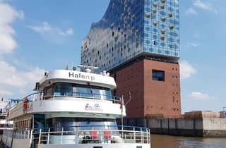 Hamburg: 1 Stunde Bootstour durch den Hamburger Hafen