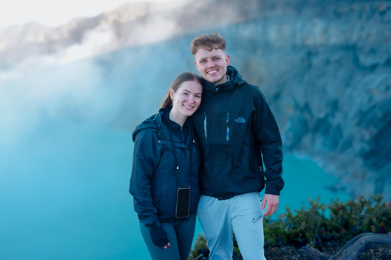 Banyuwangi: Trekking guidato del cratere di Ijen e dell&#039;alba