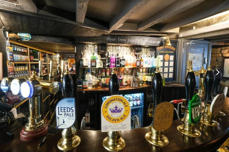 Oxford Pub Tour: Historic Pubs and Local Brews