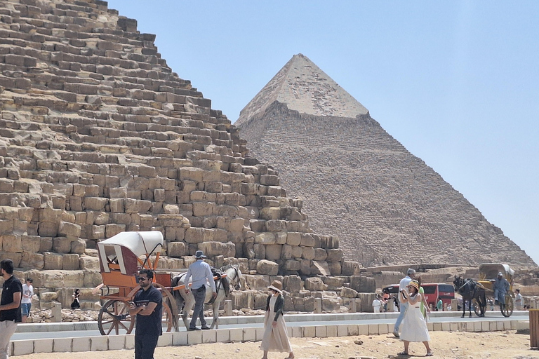 Hurghada: Full-Day Trip to Cairo by Plane Option 3 - Giza Pyramids Tour with Optional Museum Visit