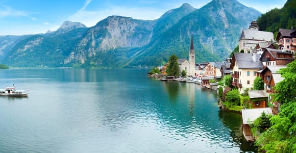 Vienna: Hallstatt & Salzkammergut Trip with Ossuarry Option
