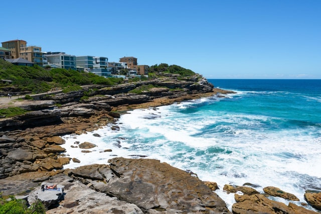 Coogee to Bondi Coastal Walk & Lunch at Bondi Icebergs