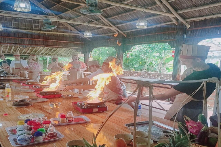 Hoi An Cooking Class, Basket Boat & My Son Sanctuary Sunset