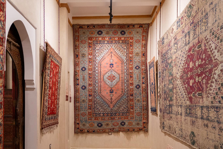 Marrakech: Carpet Museum Tour & Moroccan Rug Shopping