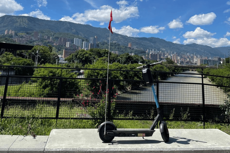 Medellín sur roues : Une aventure culturelle dans le centre-ville