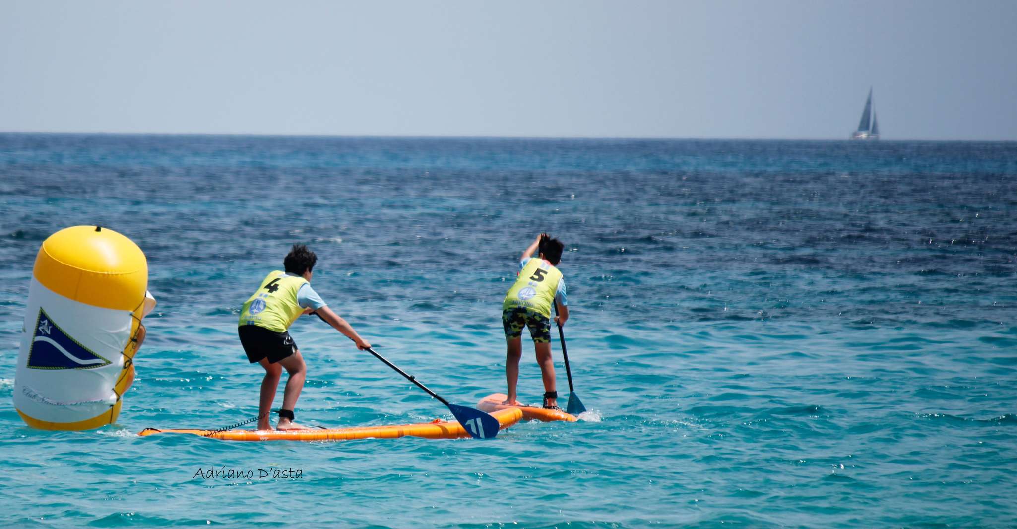 Waterski and SUP experiences in Solanto - Housity