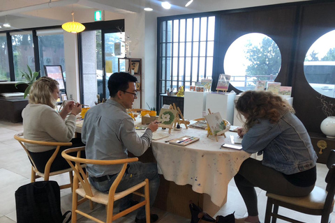 جيجو: درس رسم شعبي تقليدي كوري مع إطلالة على المحيط