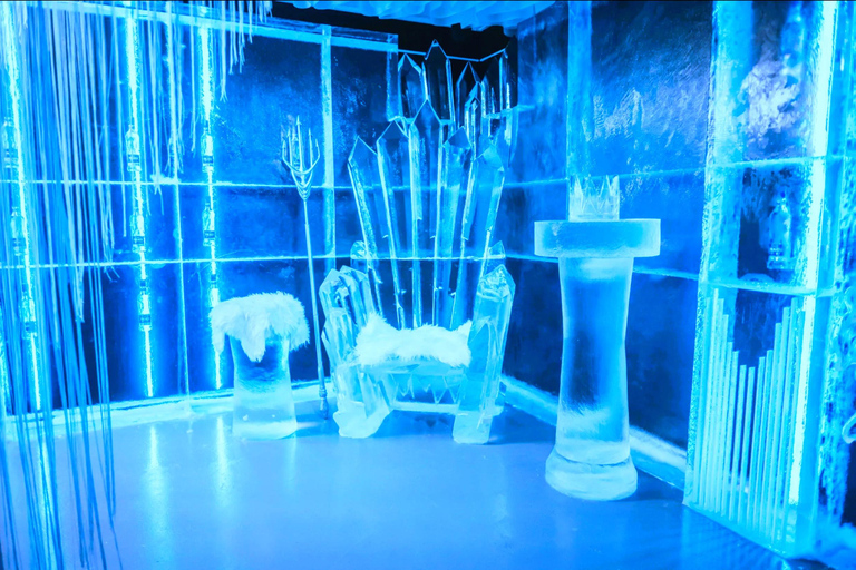Gdańsk: Ice Bar Entry with Limo Transfer and Drinks Gdańsk: Ice Bar Entry with Limo Transfer and Drinks