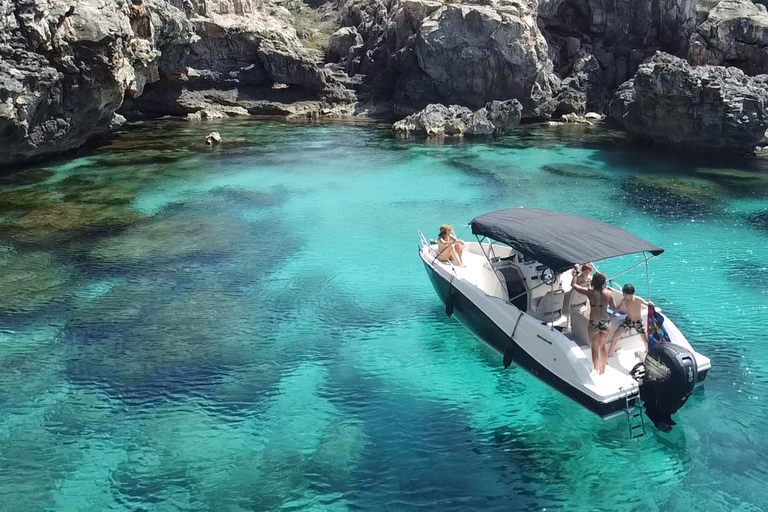 Esclusiva escursione in barca con skipperEscursione esclusiva in barca con skipper