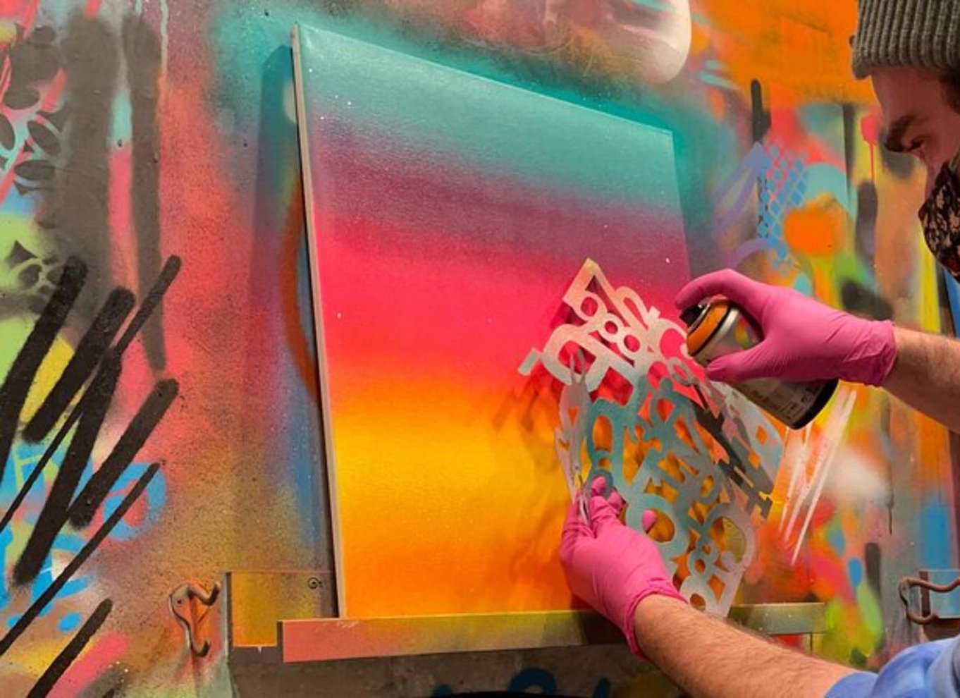 Atlanta: BYOB Spray Paint og Sip
