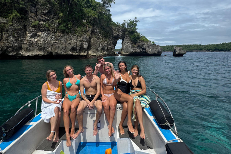 Bali/Nusa Penida: Private Snorkeling With Guide & West Tour Transfer from Sanur Area