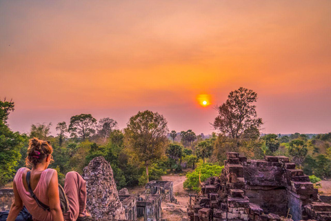 Angkor Wat, Ta Prohm y Bayon con puesta de solAngkor Wat y más allá con puesta de sol