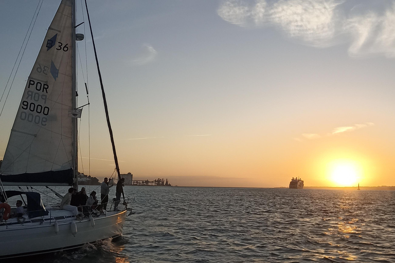 Lisboa : Journée et coucher de soleil sur le Tage