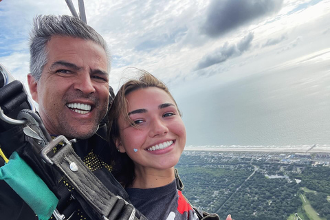 Jacksonville: Tandem Skydiving Experience