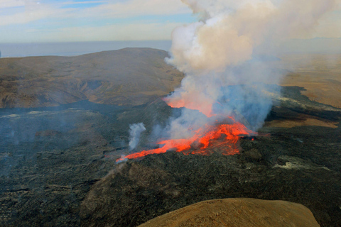 Reykjavik : visite touristique de 45 minutes du volcan en hélicoptère