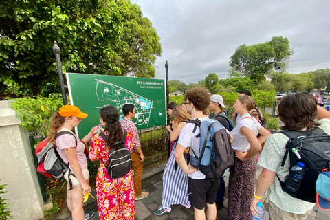 Yogyakarta: Borobudur Temple Climb-Up Tour with Guide Shared Borobudur Temple Climb-Up Tour NON TICKETS