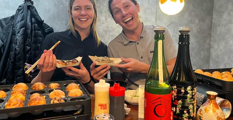 Osaka Sake Tasting with Takoyaki Cooking photo 1