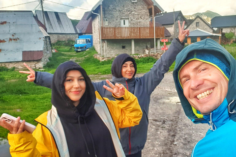 From Sarajevo: Offroad 4x4 Safari tour to Lukomir village