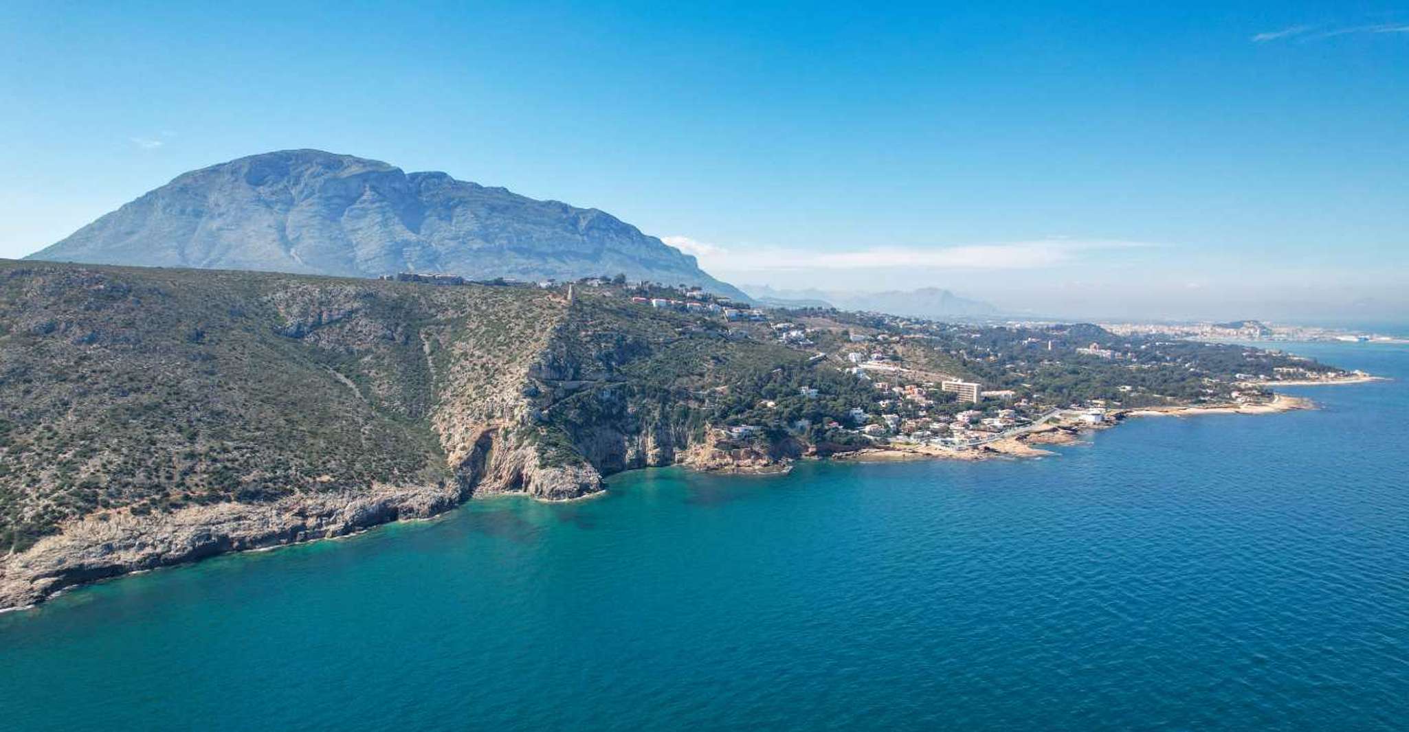 Denia'dan Tallada Mağarası'na isteğe bağlı yüzme ile tekne gezisi - Hizvo