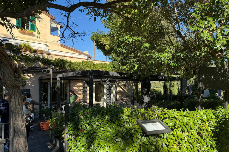 Florence: Private Golf Cart Tour to Fiesole & Roman Sites
