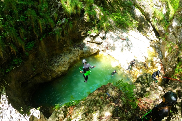 Bovec : 100% d'aventures inoubliables en canyoning + photos GRATUITESBovec : Aventure Canyoning + Photos et Vidéos GRATUITES