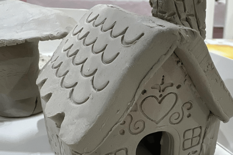 Brisbane: Hands-on Pottery Class | Clay & Sip