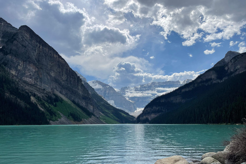 Au départ de Calgary : Visite de Banff, du lac Moraine et de Lake LouisePrise en charge à Calgary