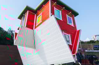 Liverpool: Ticket für das Upside Down House