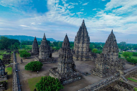 Die Borobudur- und Prambanan-Tempel sind Meisterwerke der Welt.