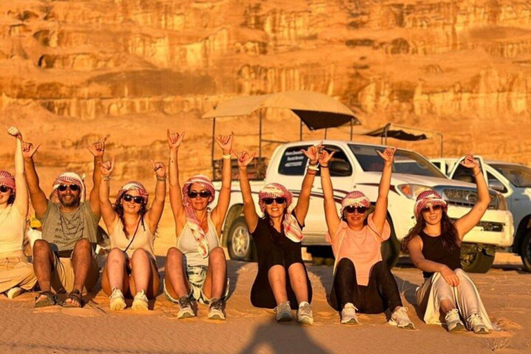 Wadi Rum: Bedouin Camp, Fire Dinner & Desert Experience
