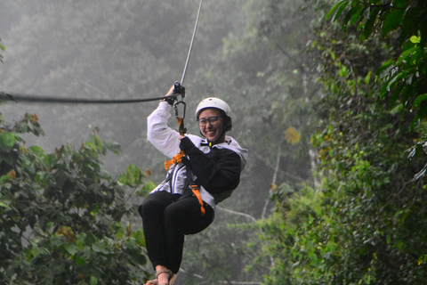 La Fortuna: Tour dei ponti sospesi e della zip line con pranzo