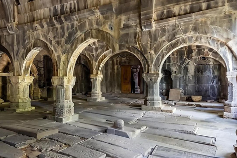 2 Days in Georgia: Retro Tbilisi City and Armenia trip