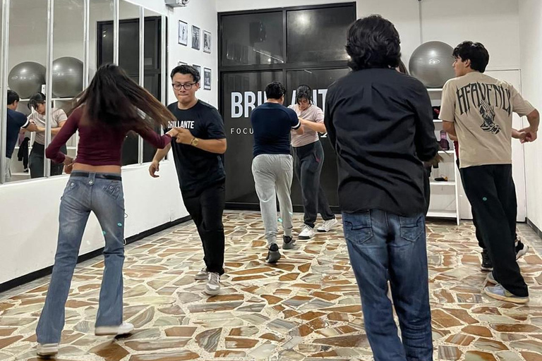 Oaxaca, Mitla: Clases de Ritmos Latinos
