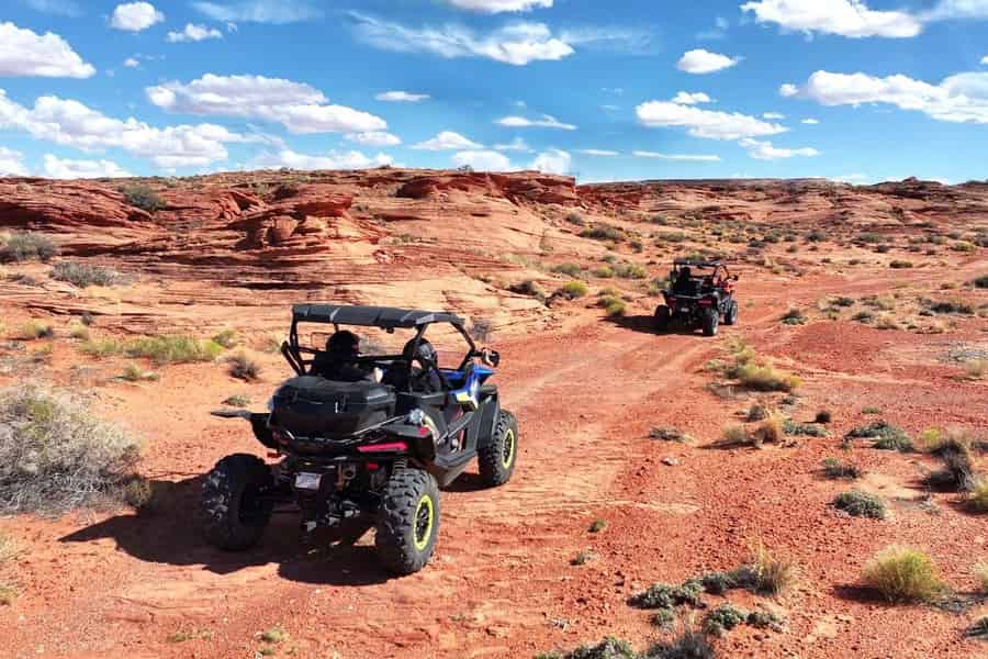 Page: Offroad-Abenteuer mit dem UTV und Tour zu einem malerischen Aussichtspunkt. Foto: GetYourGuide Page: Offroad-Abenteuer mit dem UTV und Tour zu einem malerischen Aussichtspunkt. Foto: GetYourGuide