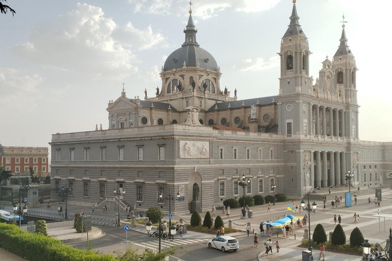 Visita obrigatória a Madrid Retro City Tour