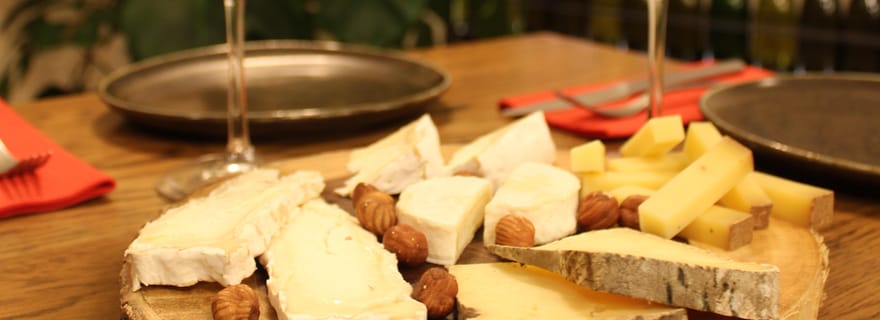 Paris : Dégustation guidée de vins et fromages français