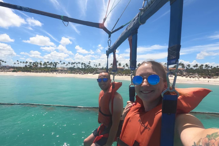 Parasailen in Punta Cana: Adrenaline in de lucht