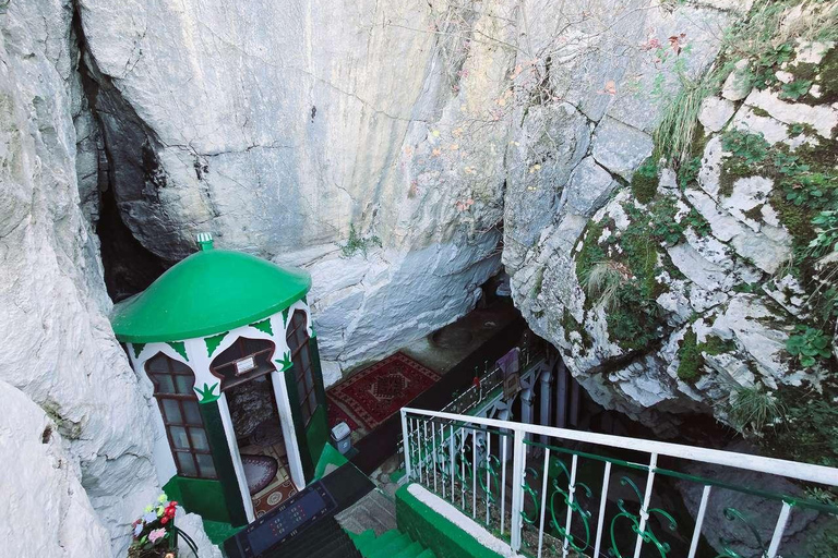 From Tirana: Kruja Castle, Old Bazaar & Sari Salltik View