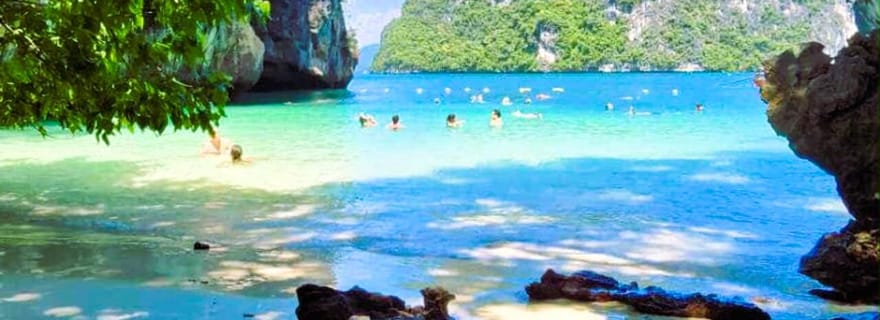 Aventure dans un lagon caché de Krabi : Hong Island et paradis secret