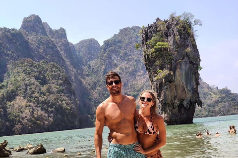 Phuket: James Bond Island med stor båt och kanotpaddling i havsgrottor