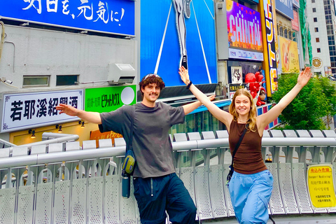 Osaka food tour a pie Shinsekai Dotonbori 10 Alimentos 1 Bebida