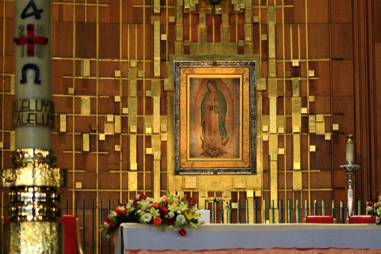 Basilique de Guadalupe : Prise en charge en charge à l&#039;hôtel pour la visite privéeBasilique de Guadalupe : Visite privée avec transport