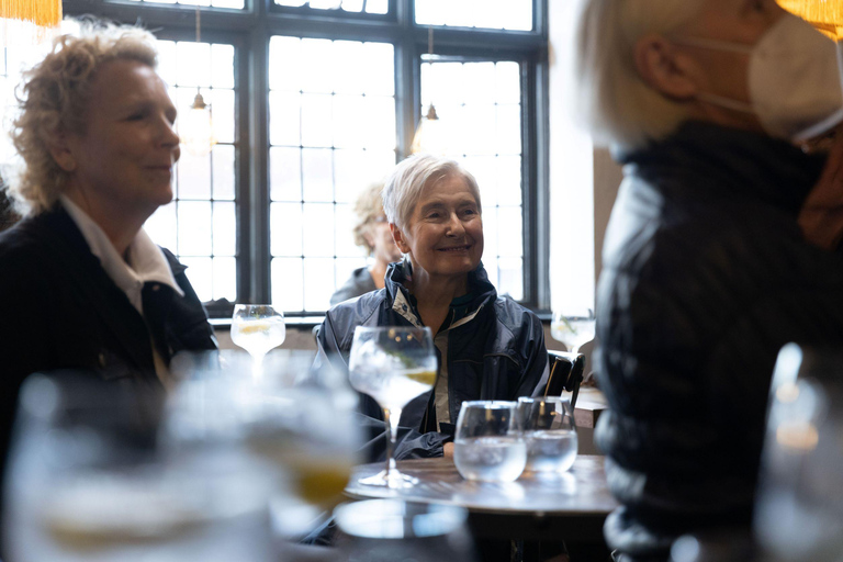 Gin proeverij voor twee bij Judith&#039;s, Shakespeare distilleerderij