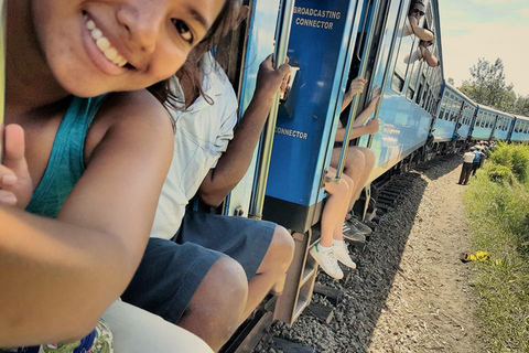 Kandy To Nanuoya Drop Tour & Morning Ella Train Journey Kandy To Nanuoya Drop Tour & Morning Ella Train Journey Car*