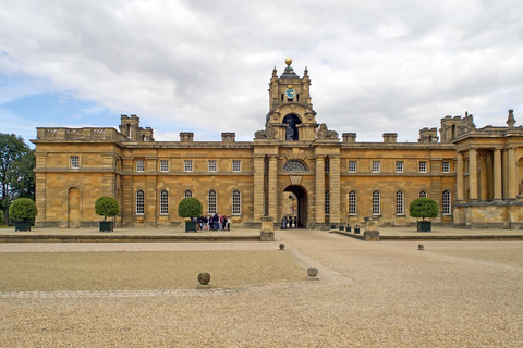 Blenheim Palace en Cotswold privétour met pas