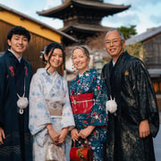 Kyoto: Kimono Rental with Hairstyling and Accessories Kyoto: Kimono Rental with Hairstyling and Accessories